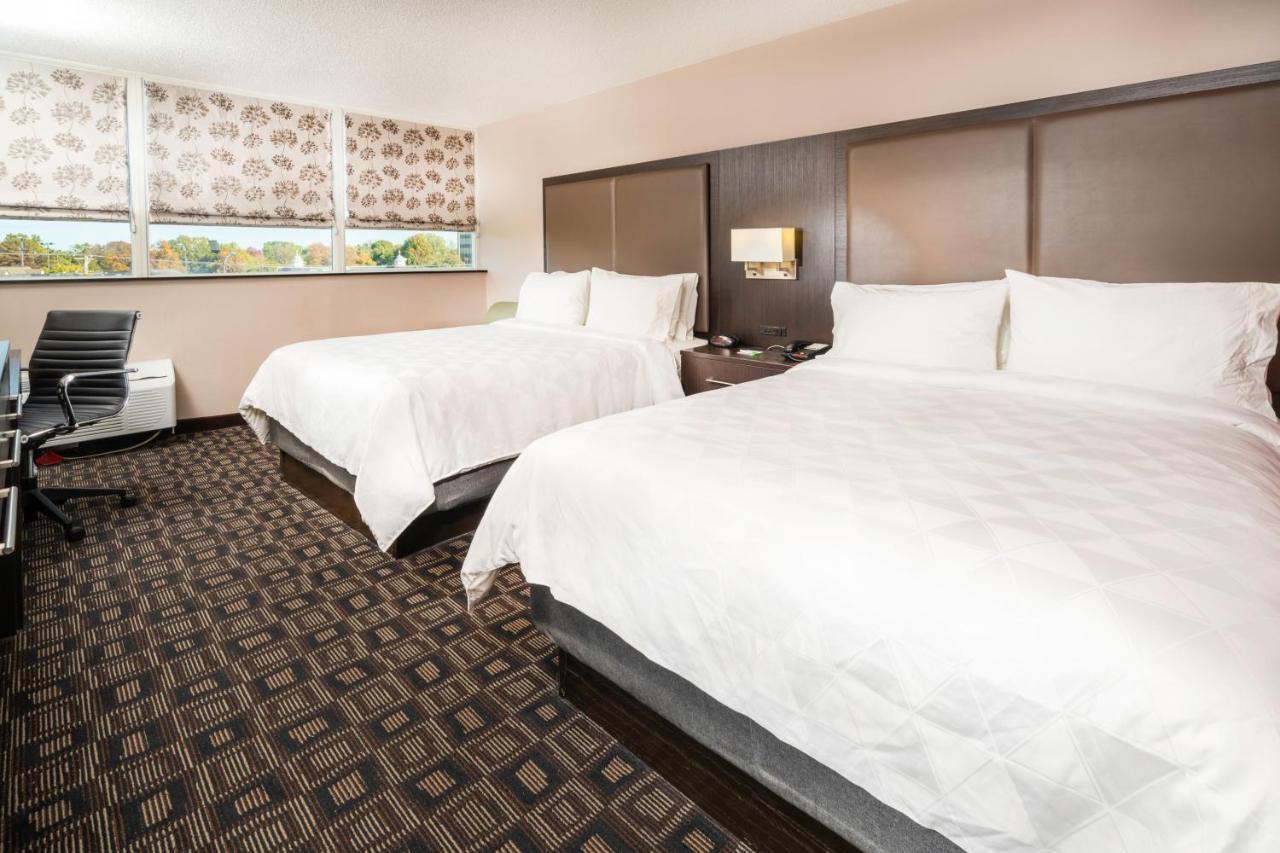 Holiday Inn Louisville East - Hurstbourne By Ihg Ngoại thất bức ảnh