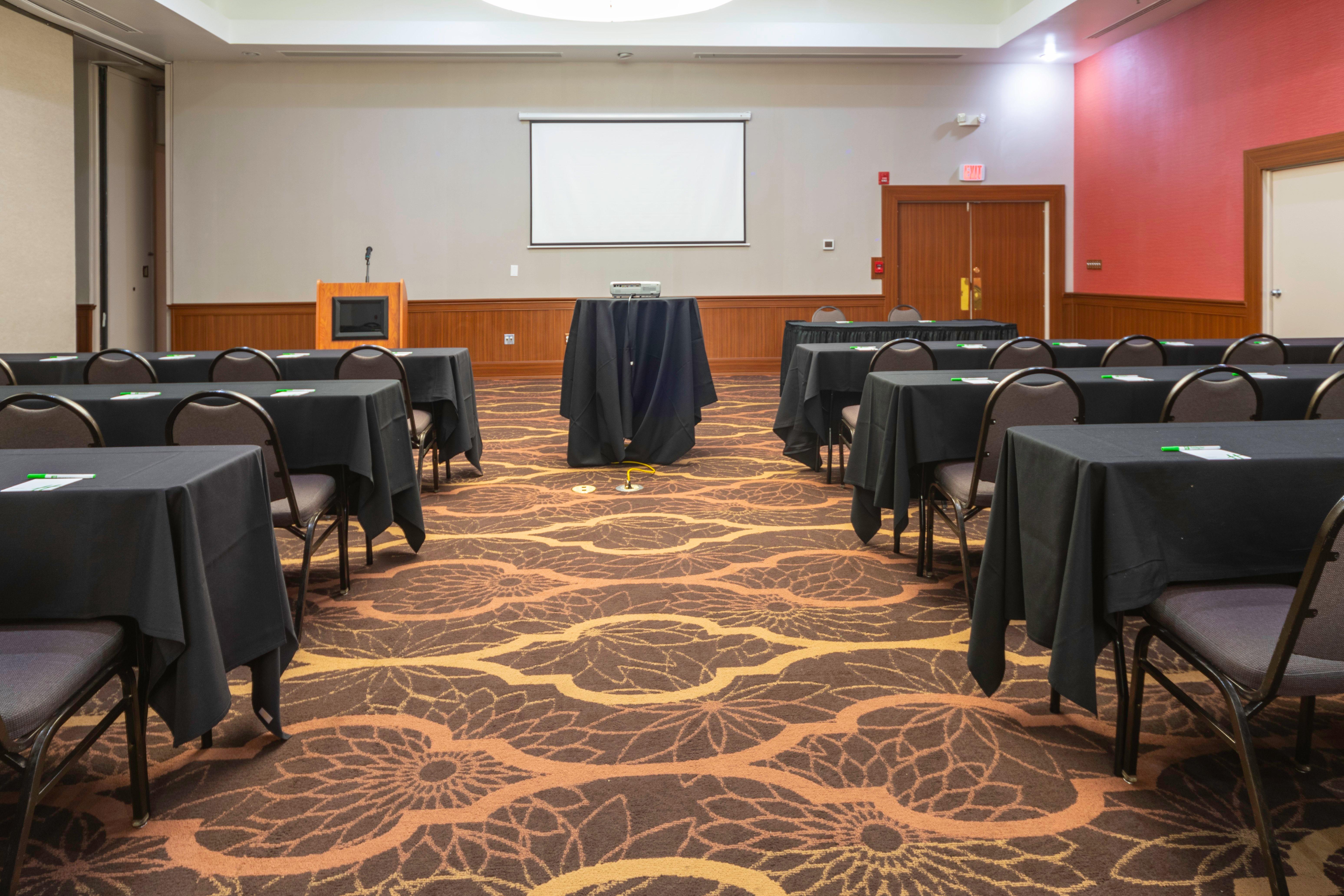 Holiday Inn Louisville East - Hurstbourne, An Ihg Hotel Ngoại thất bức ảnh