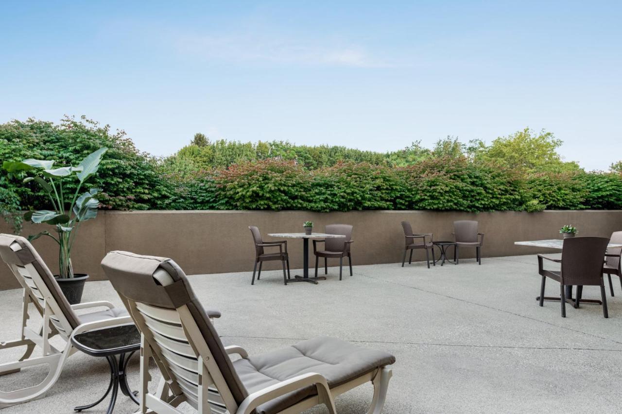 Holiday Inn Louisville East - Hurstbourne By Ihg Ngoại thất bức ảnh