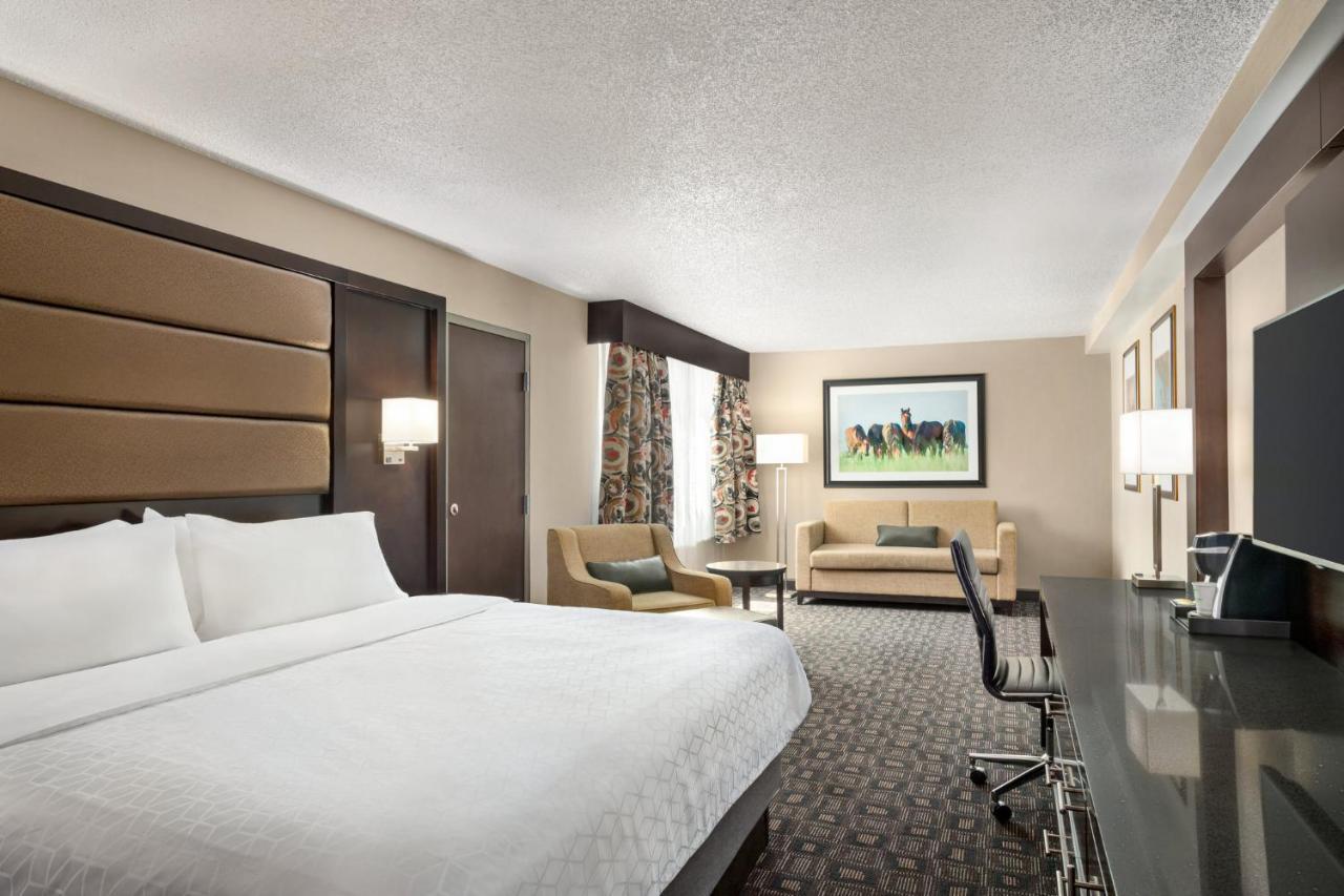 Holiday Inn Louisville East - Hurstbourne By Ihg Ngoại thất bức ảnh