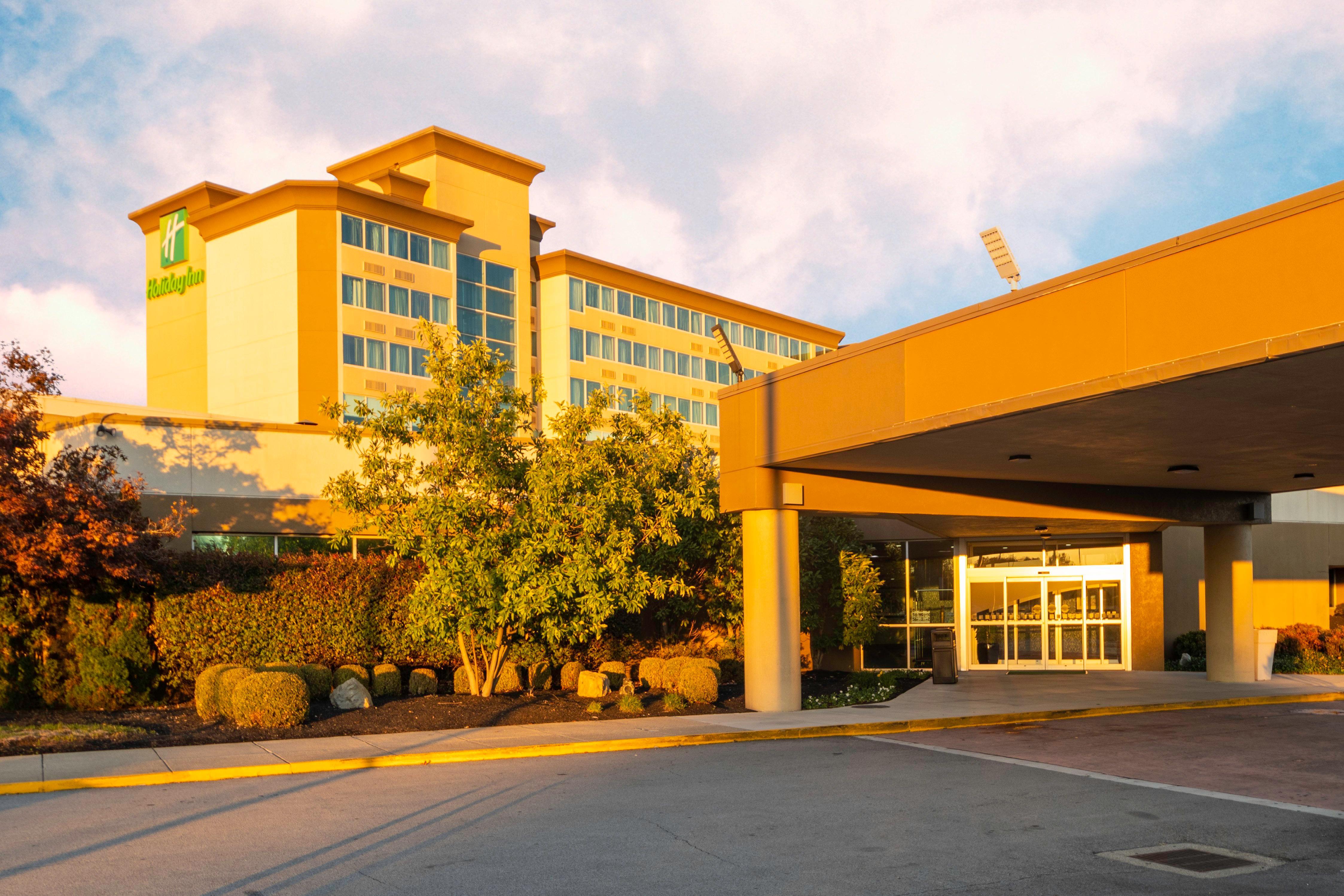 Holiday Inn Louisville East - Hurstbourne By Ihg Ngoại thất bức ảnh